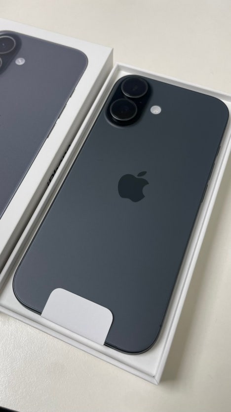 iPhone 17 (256GB) Black