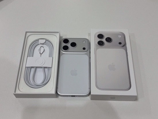 iPhone 17 Pro Max (256GB) Silver