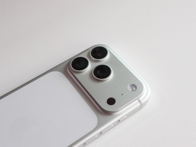 iPhone 17 Pro Max (256GB) Silver