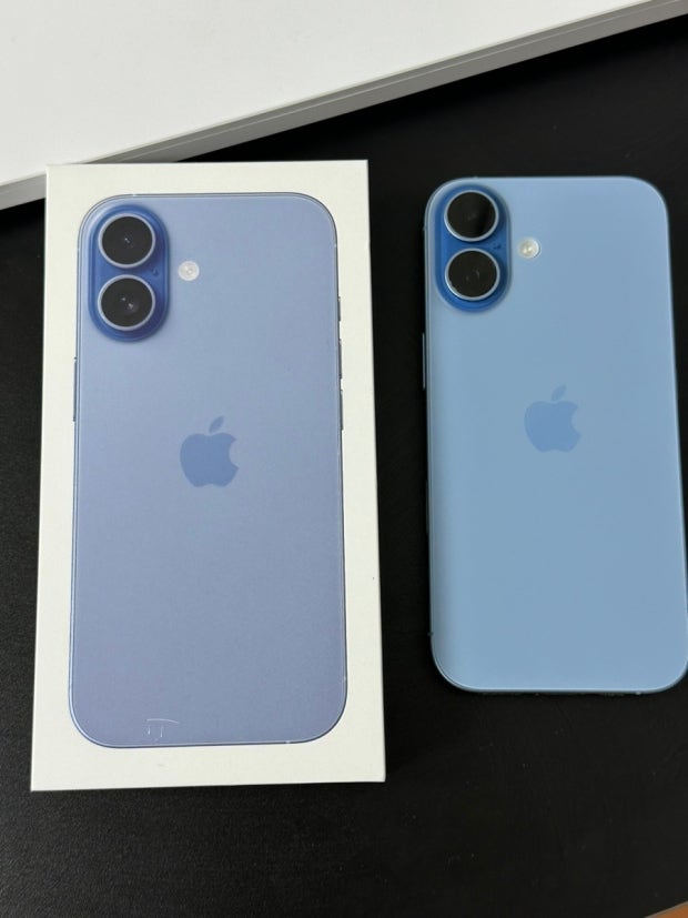 iPhone 17 (512GB) Mist Blue